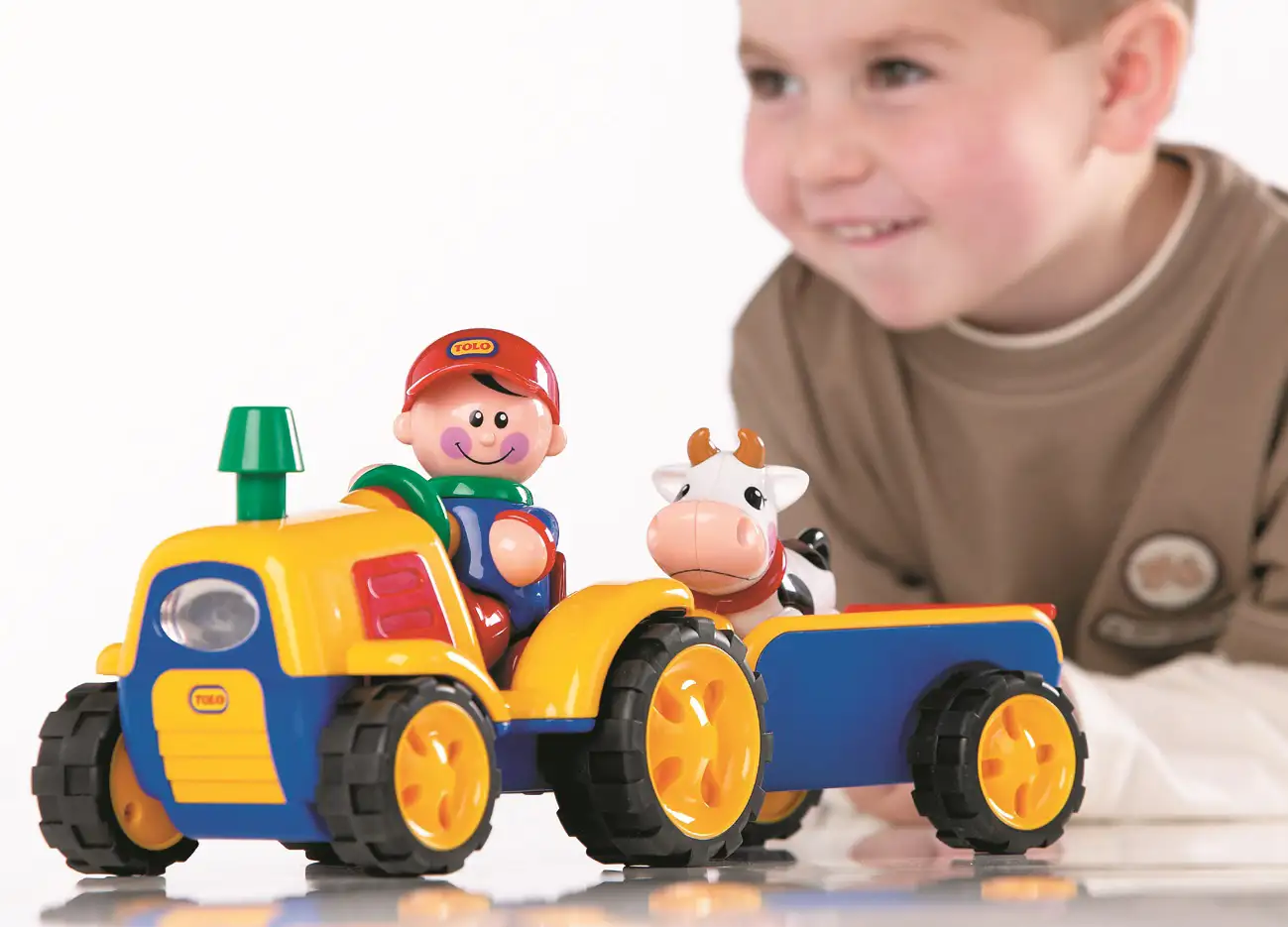 Traktor med Vogn - TOLO First Friends Traktor med Vogn - TOLO First Friends
